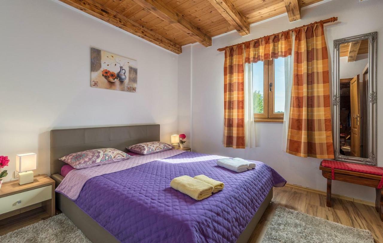 Holiday House Antonio Porec Exterior photo