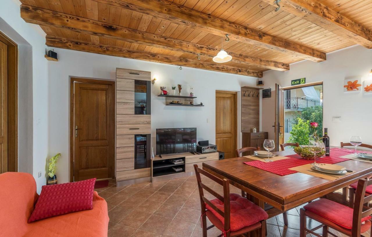 Holiday House Antonio Porec Exterior photo